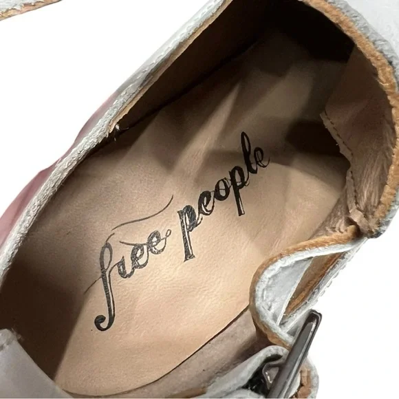 🌻NEW NWOT Free People Brady White Leather Buckle Booties Size 10 - Picture 9 of 12
